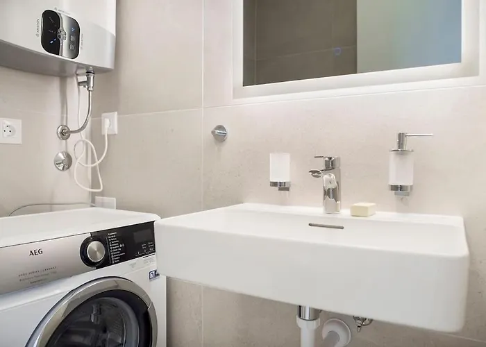 Ladini Apartman *