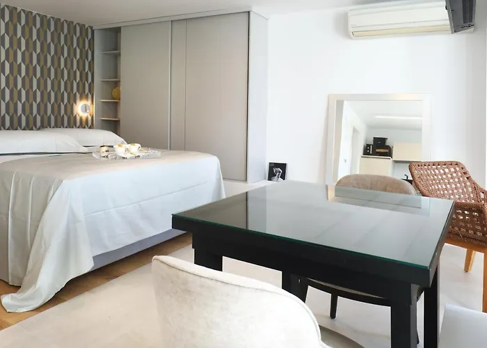Apartament Ladini *