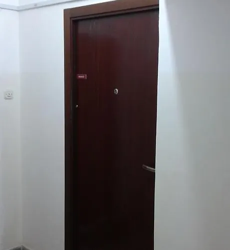 Apartament Ladini *