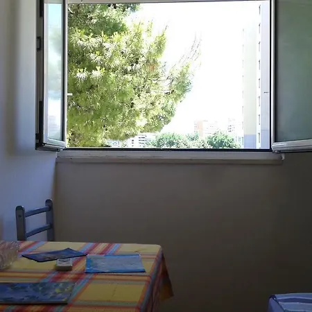 Ladini アパート *